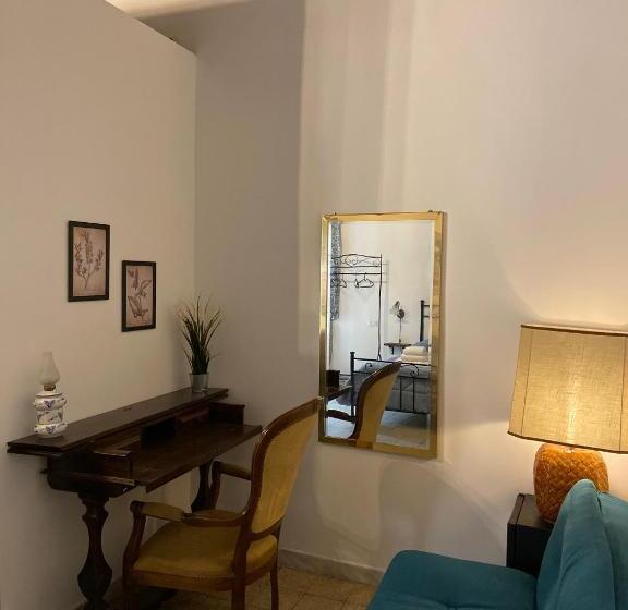 标准间, La Corte Segreta Tivoli