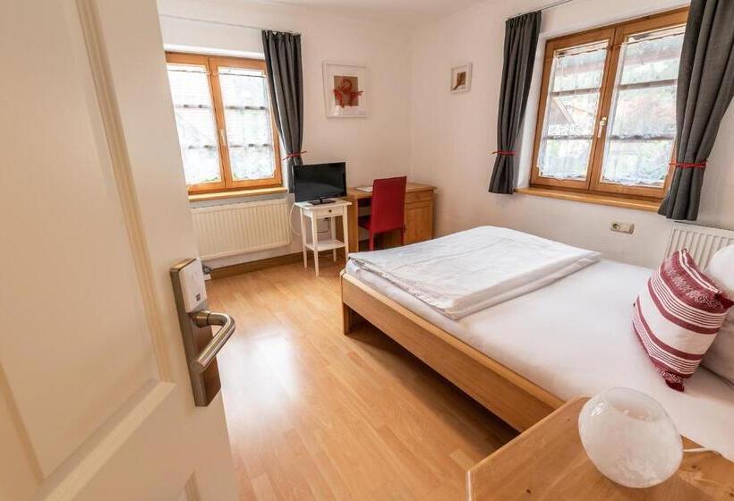 Номер Стандарт Индивидуальный, Ammergau Lodge