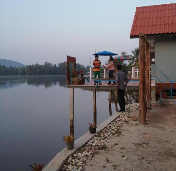 Номер Стандарт, Khum Thong Resort
