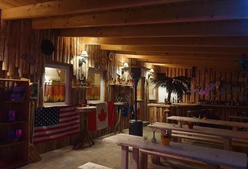 经典四人房间, Iowa Room