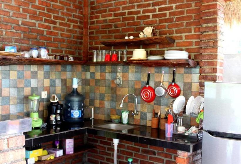 بانگلوی استاندارد, Morning Bali Bungalow