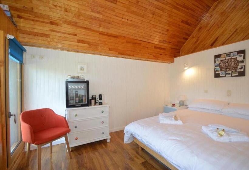 家庭套房, Le Petit Chalet Leard