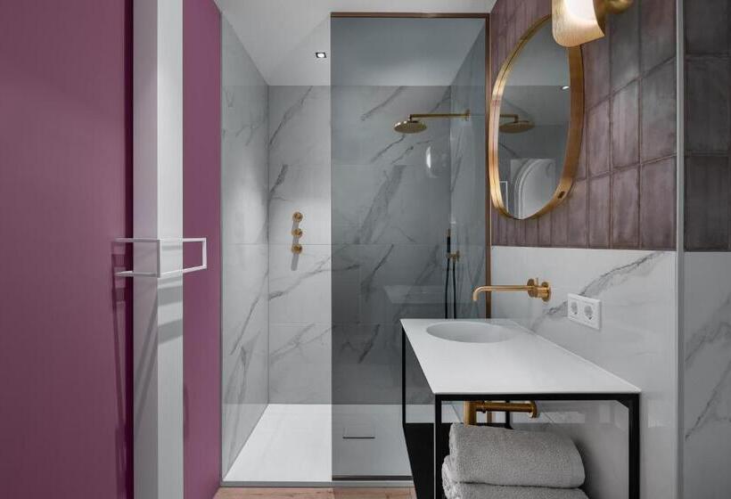 اتاق لوکس, Boutique Hotel De Vier Patriciërs