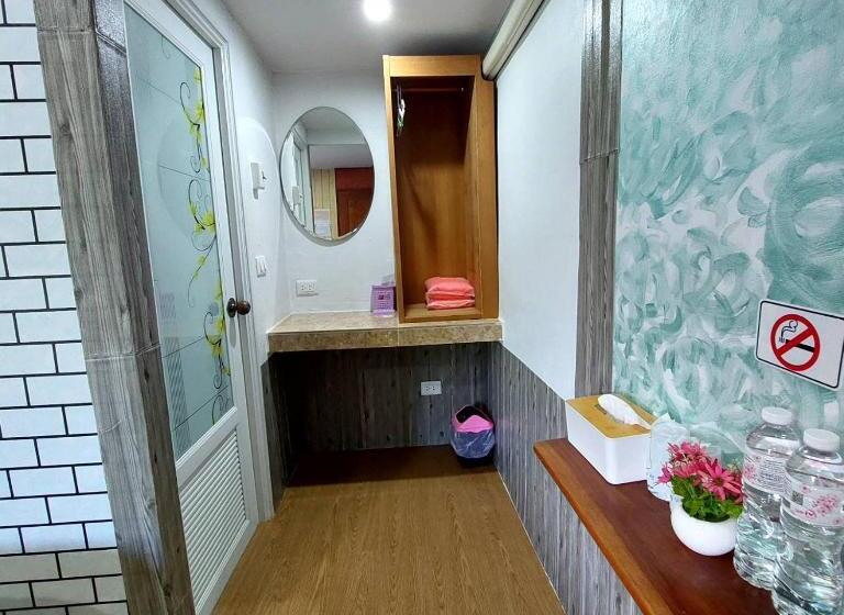 스탠다드 룸, Rapeepat Residential And Resort