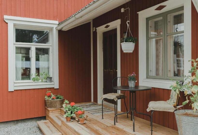 패밀리 룸 공용 욕실, Lillstugans Gästhem Bnb