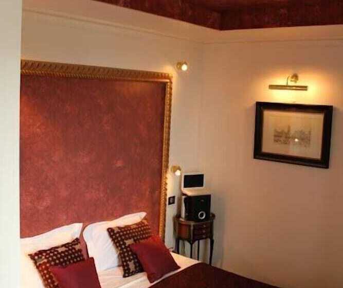 اتاق راحتی, Villa Aultia