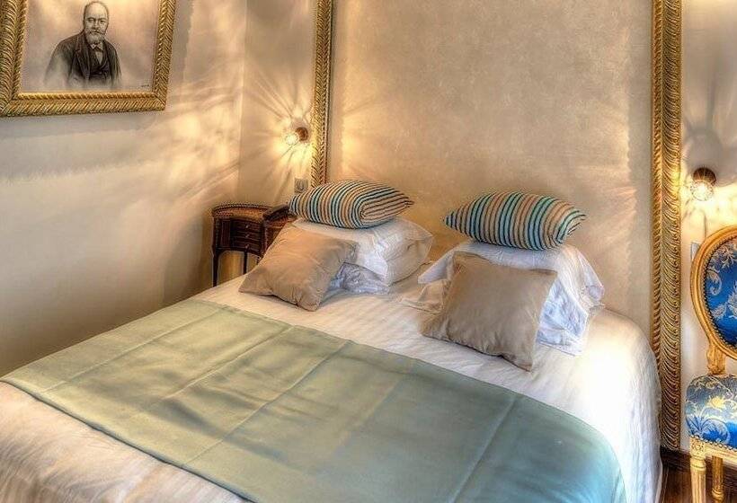 اتاق راحتی, Villa Aultia