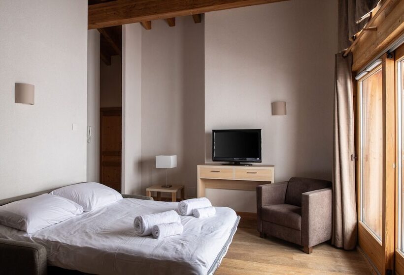 Апартаменты 4 Спальни, Dormio Resort Les Portes Du Grand Massif