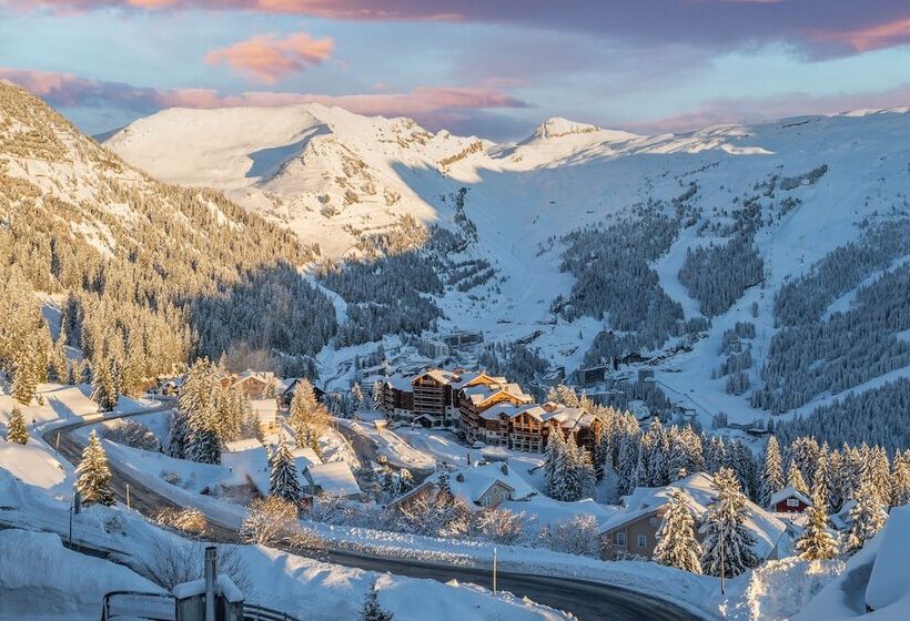 Апартаменты 5 спален, Dormio Resort Les Portes Du Grand Massif