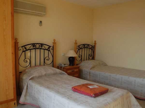 Standard Room, Kulube