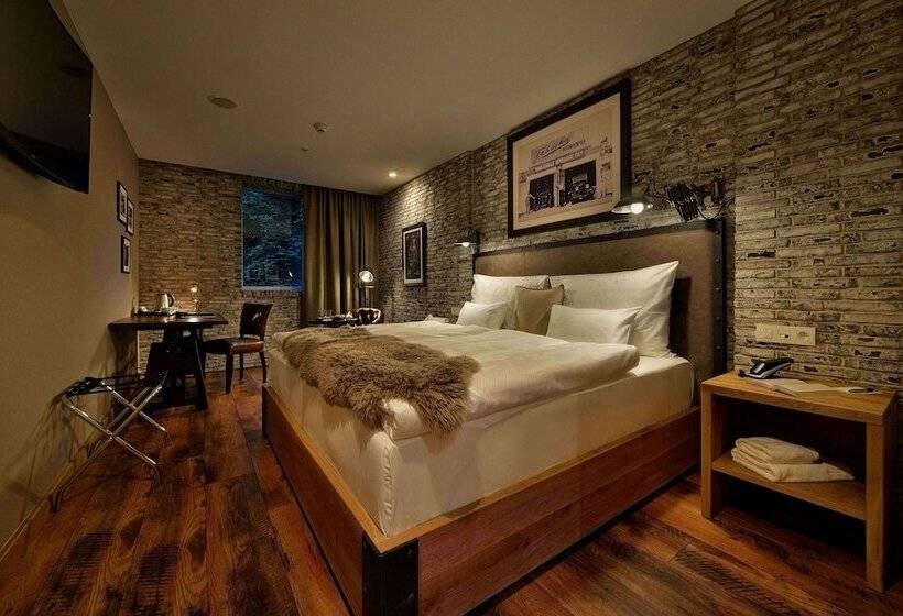 コンフォートルーム, Loft Hotel Bratislava