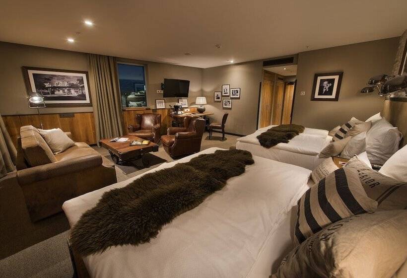 Quarto Familiar Premium, Loft Hotel Bratislava