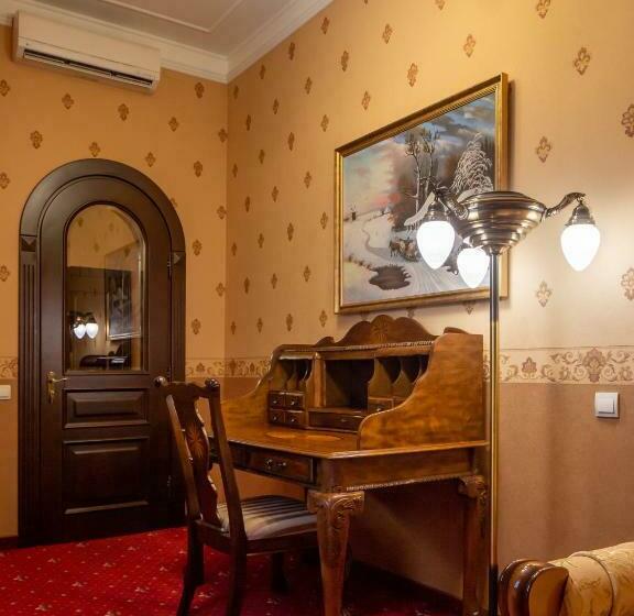 سوئیت رویال, Luxury Boutique Andreevskiy