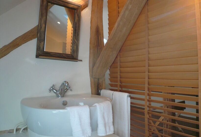 Номер Стандарт, Relais Du Silence Auberge De La Source