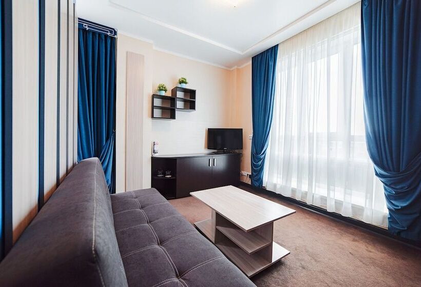 Номер Deluxe, Shato City