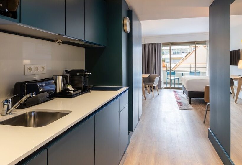 스탠다드 스튜디오 더블 침대, Staybridge Suites   Cannes Centre, An Ihg