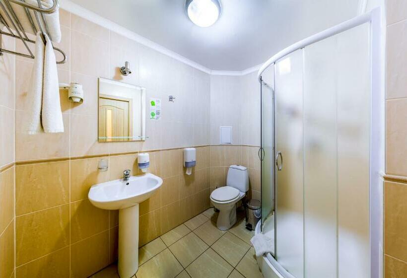 غرفة قياسية فردية, Raziotel Kryvyi Rih