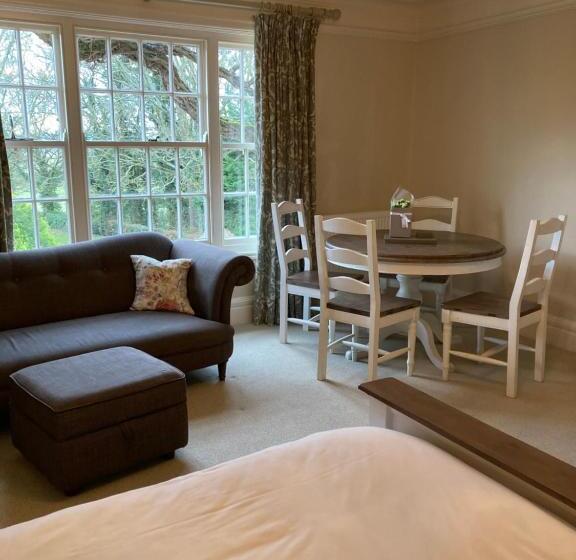 2 Bedroom Superior Room, Gallows Hill