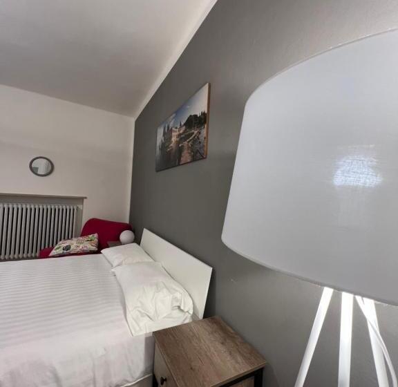 Четырехместный Номер Стандарт, Villa Corteolivo Rooms