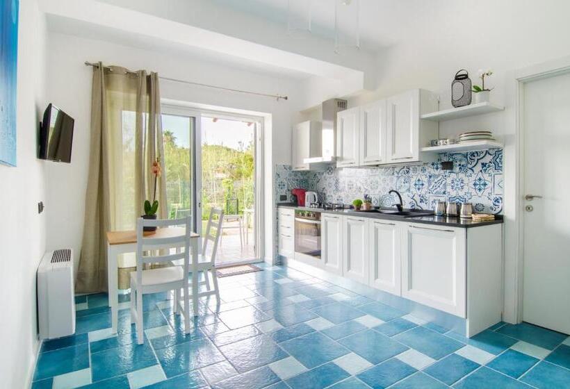 استودیوی لوکس, Orablu Exclusive Villas