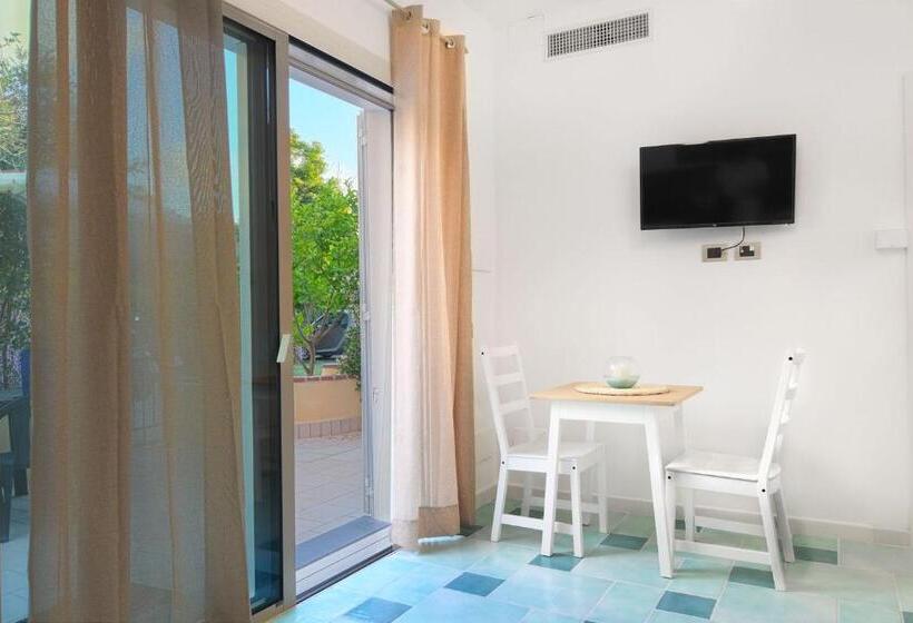 استودیوی استاندارد, Orablu Exclusive Villas
