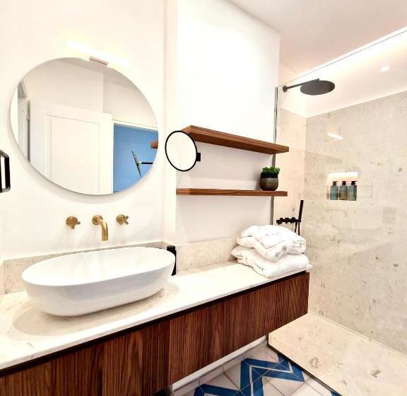 سوئیت با تخت بزرگ, Orablu Exclusive Villas