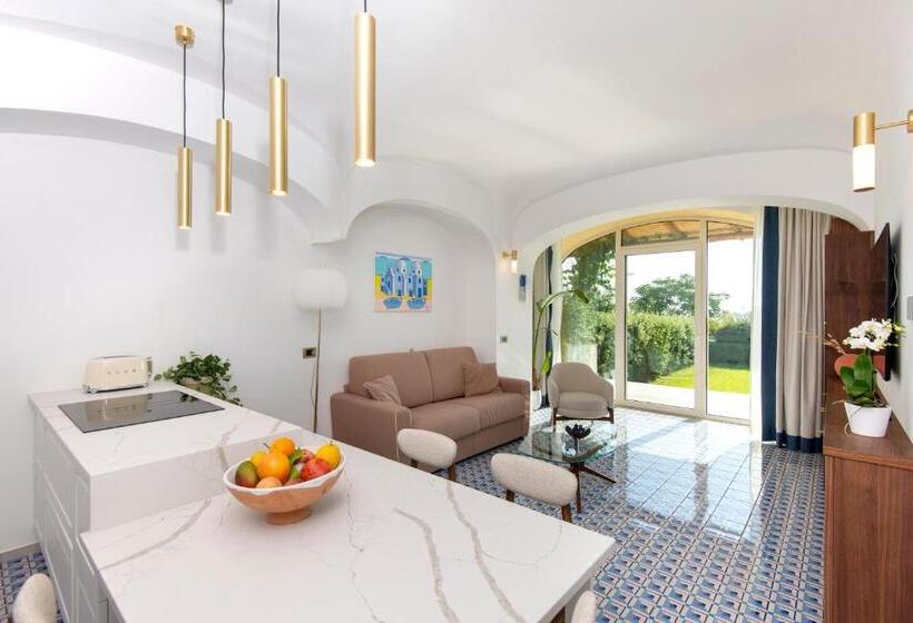 سوییت سوپریور با چشم‌انداز دریا, Orablu Exclusive Villas