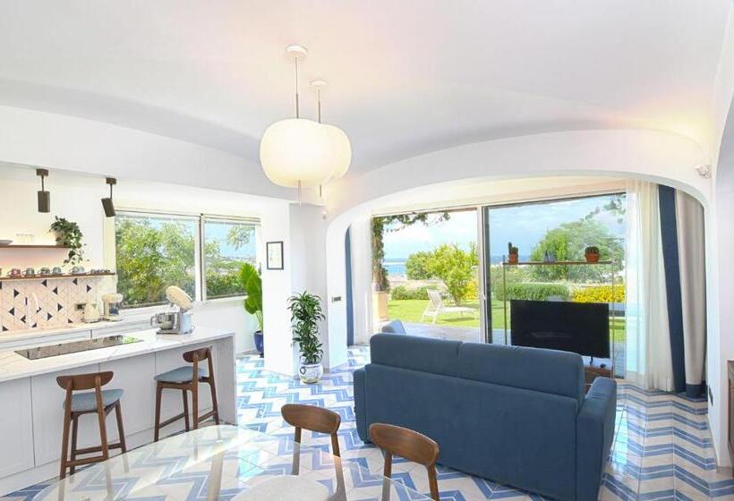 سوئیت با تخت بزرگ, Orablu Exclusive Villas