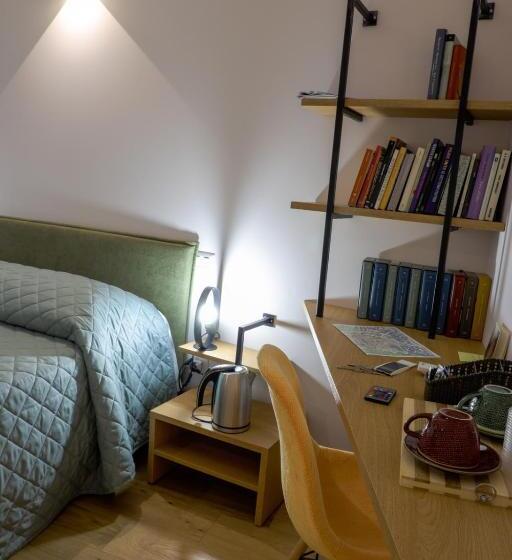 豪华房间, Bed&book