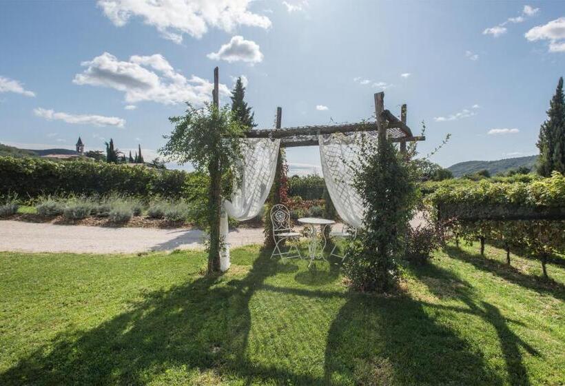 اتاق لوکس, Maso Maroni Agriturismo