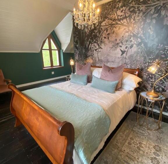 Люкс Повышенной Комфортности, Caledon Grace Guesthouse