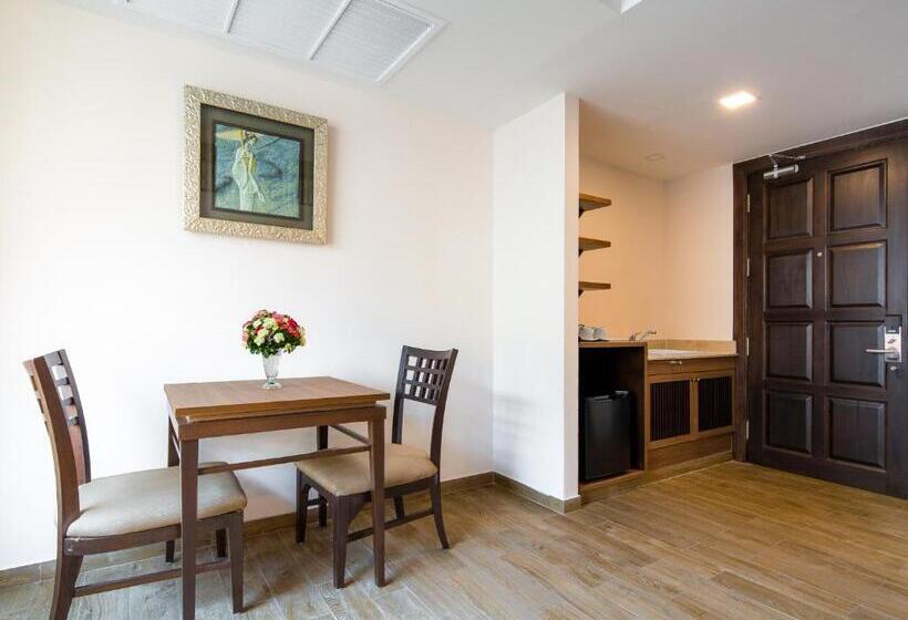 Family Suite, Aiyara Palace