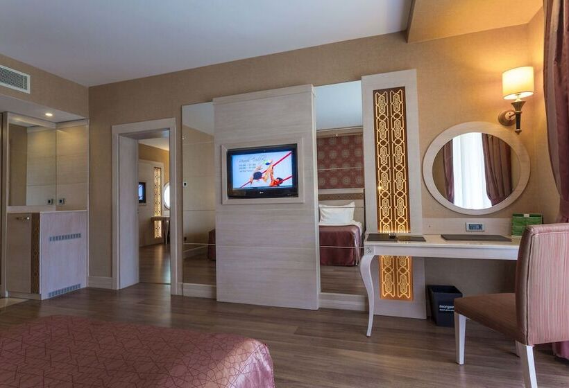 اتاق لوکس خانوادگی, Güral Premier Tekirova   All Inclusive