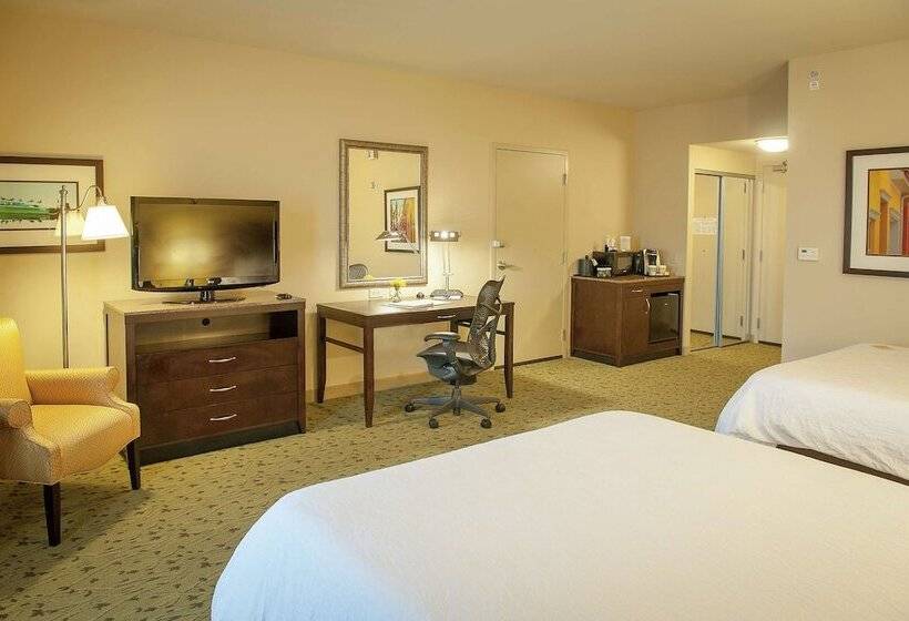 Номер Стандарт, Hilton Garden Inn Pensacola Airport Medical Center