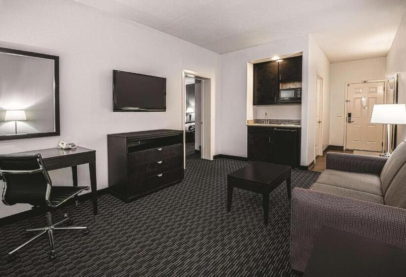 Номер Deluxe Адаптированный для Инвалидов, La Quinta By Wyndham Austin   Cedar Park