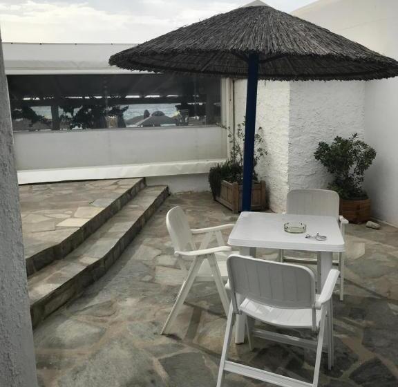 Номер Стандарт Трехместный, Romantika