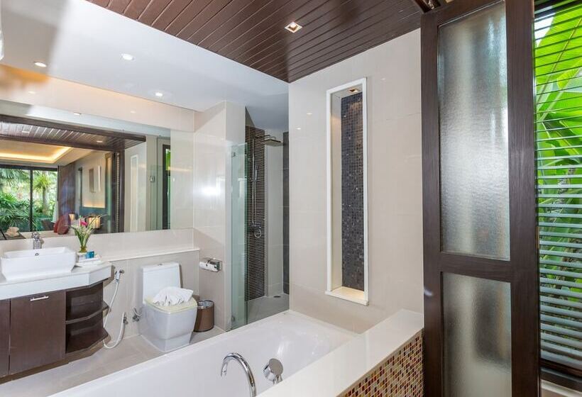 침실 2개 스위트, Wyndham Sea Pearl Resort, Phuket