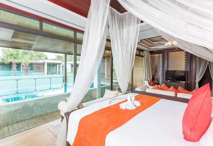 جناح مزود بحمام سباحة, Wyndham Sea Pearl Resort, Phuket