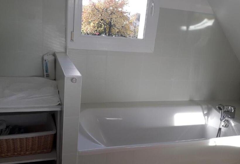 Номер Стандарт Вид на Сад, Chambre D Hôtes   La Maison De Jane