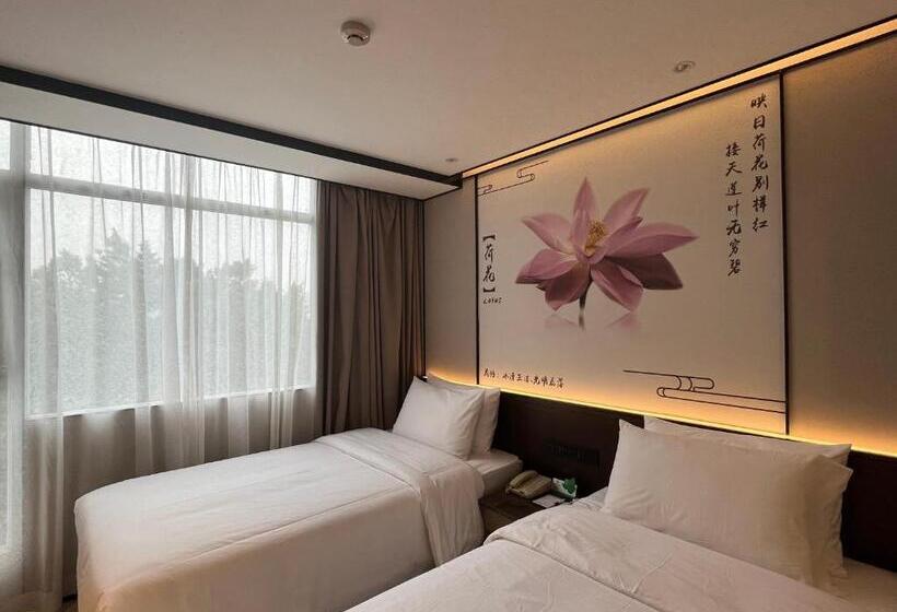 Номер Deluxe, Guangdong Baiyun City