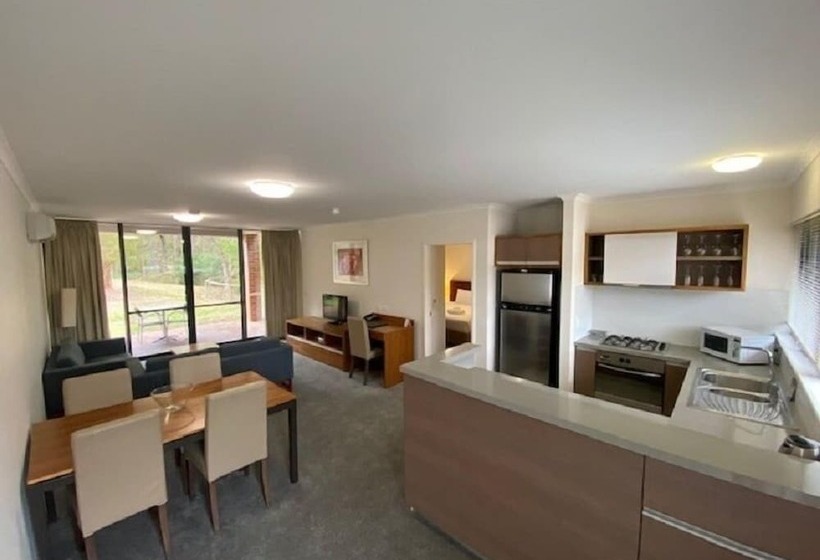 Апартаменты 1 Спальня, Margarets In Town Apartments