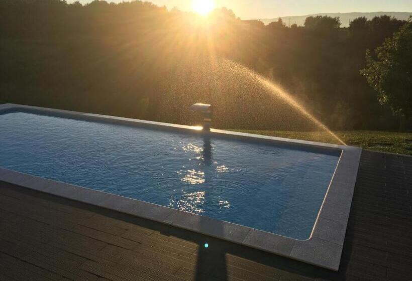 خانه 1 خوابه, Quinta De Silharezes, Lda