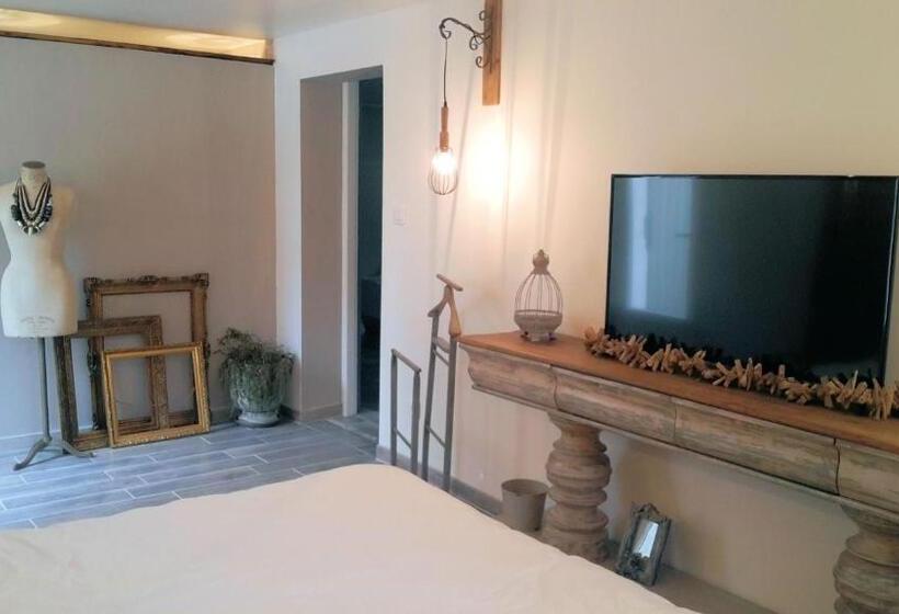 Family Suite, Les Pondres En Vaunage