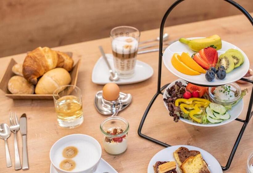 Апартаменты 1 Спальня, Rebenheim