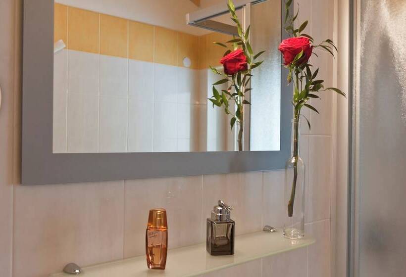 Апартаменты 1 Спальня, Rebenheim