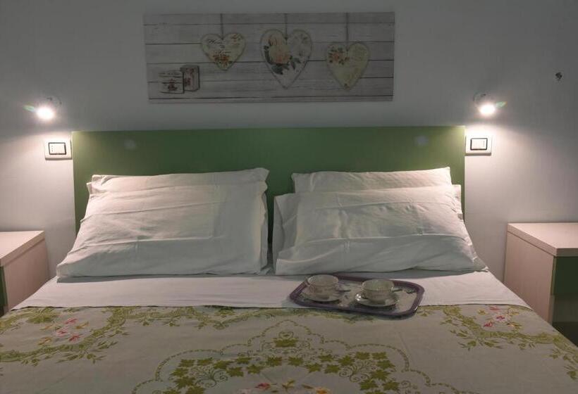 Трехместный Номер Комфорт, Albergo La Rosetta
