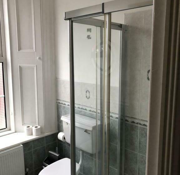 Quarto Estandar, Five Glens Inn