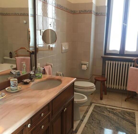 اتاق لوکس, B&b Les Fleurettes