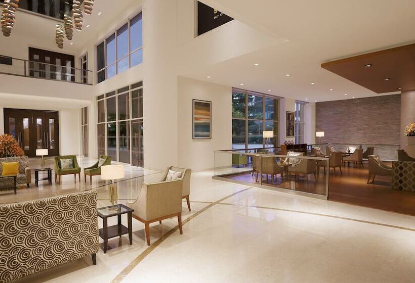 行政套房, Four Points By Sheraton Hotel And Serviced Apartments Pune