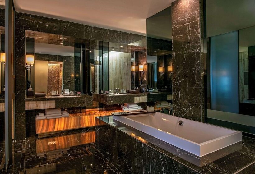 Президентский Люкс, Park Hyatt Abu Dhabi Hotel And Villas